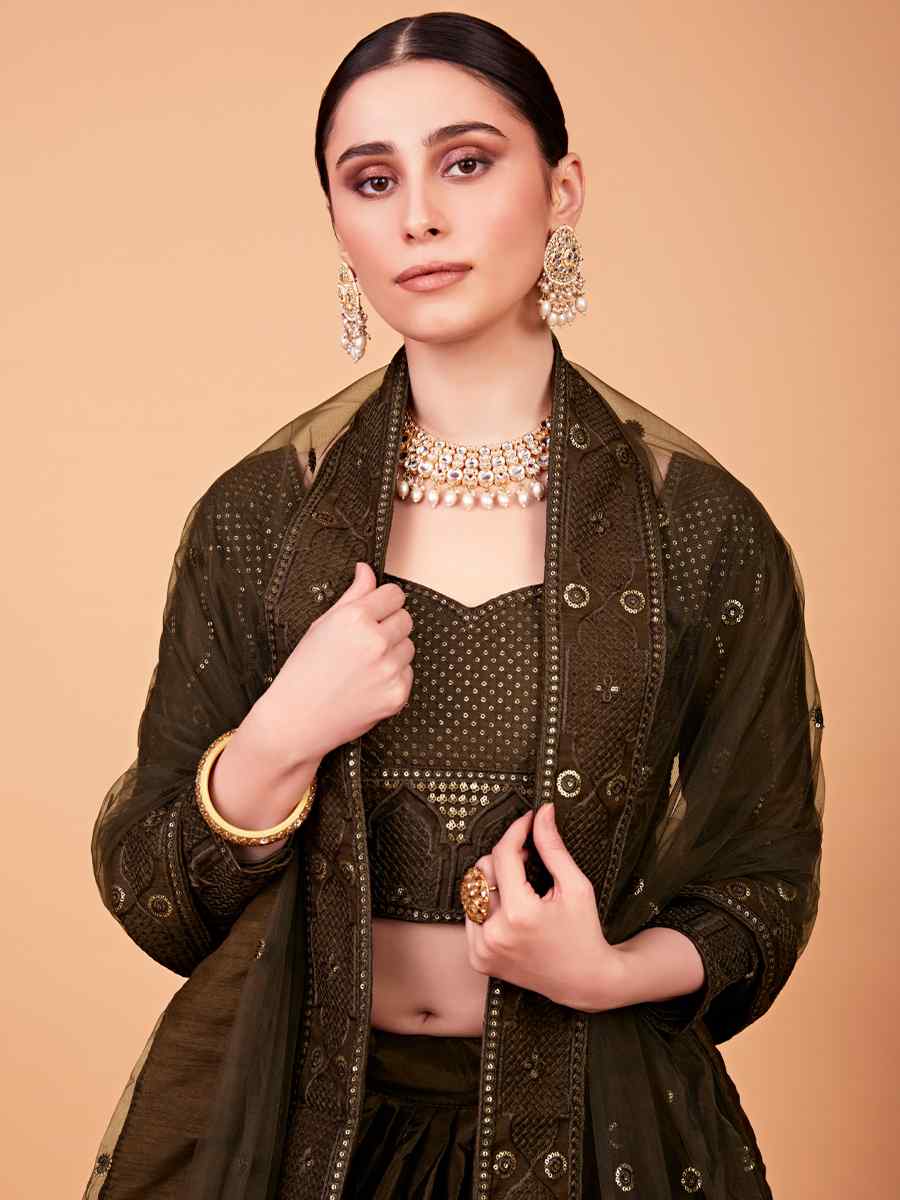 Mehendi Tebi Silk Embroidered Festival Wedding Circular Lehenga Choli