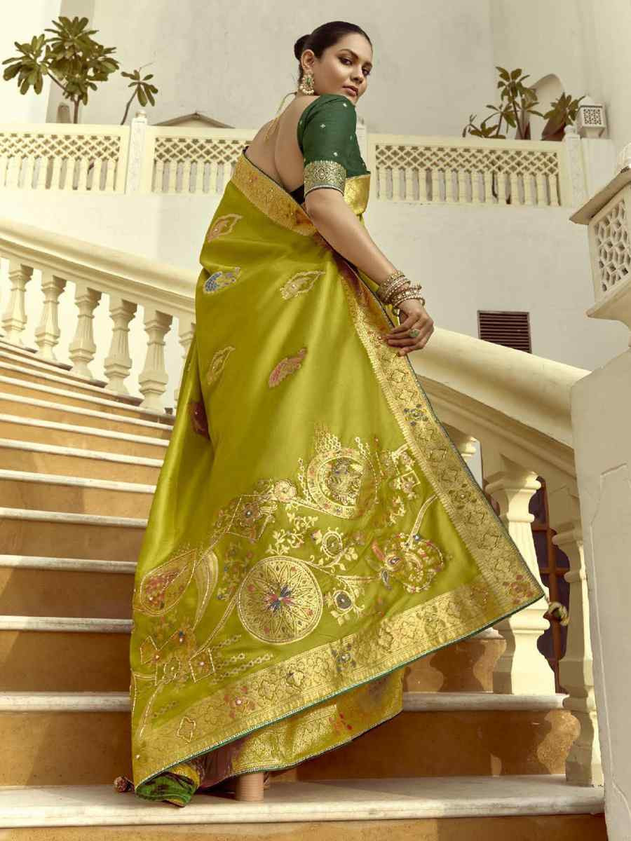 Mehndi Green Black Viscose Handwoven Festival Wedding Fancy Heavy Border Saree