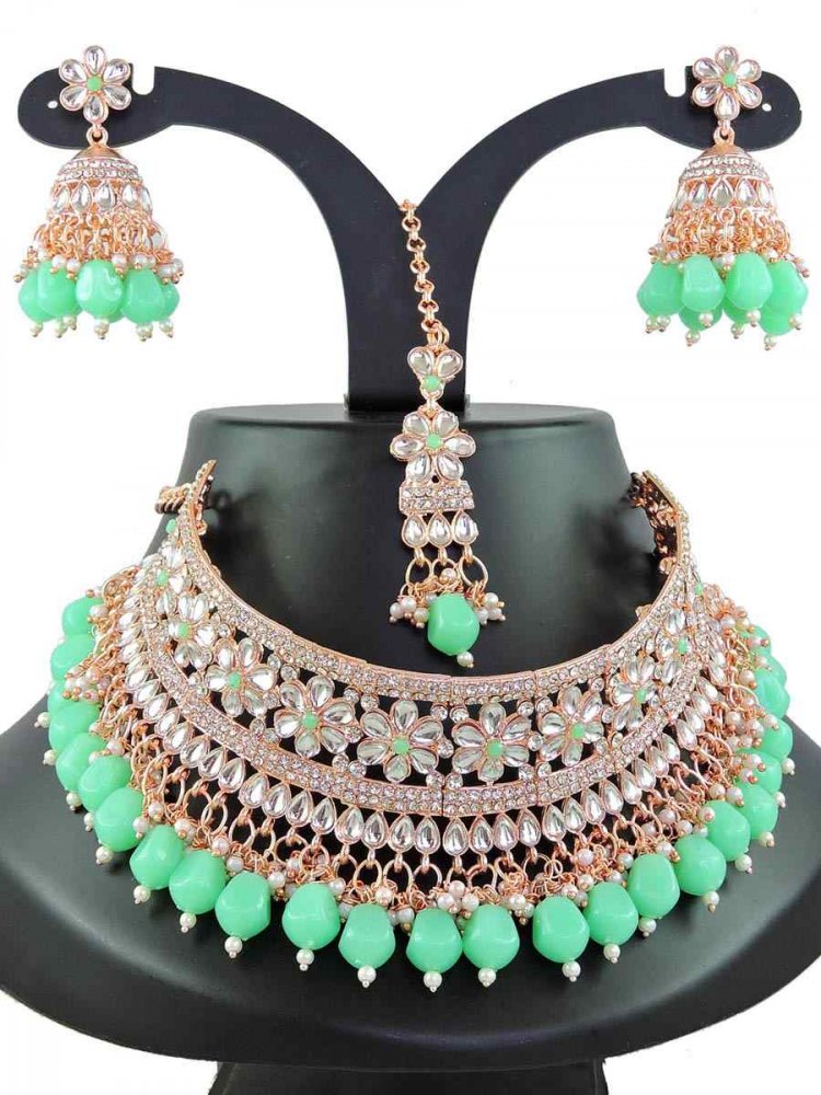 Mint Alloy Bridal Wear Diamonds Necklace