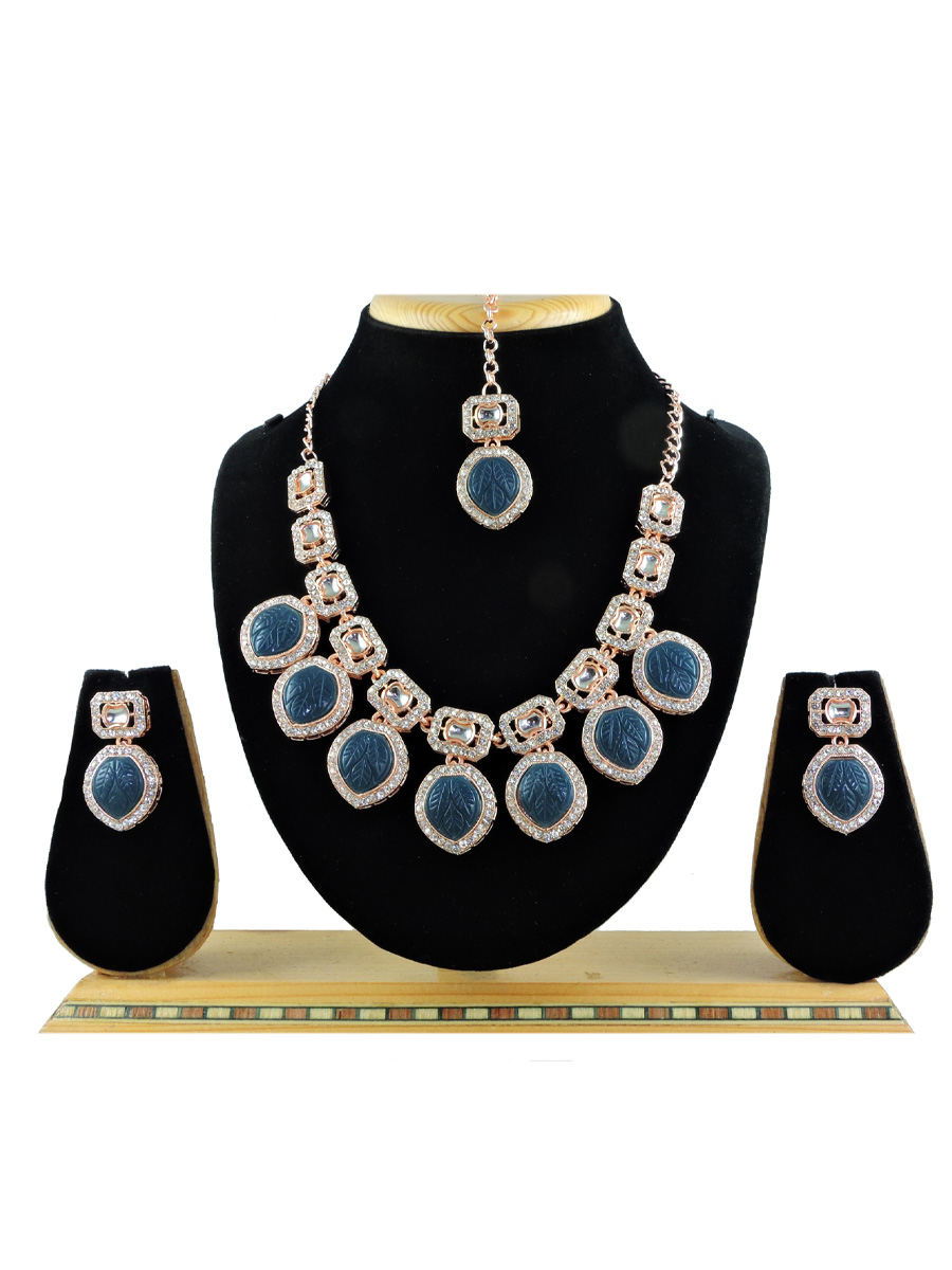 Montana Alloy Festival Wear Kundan Necklace