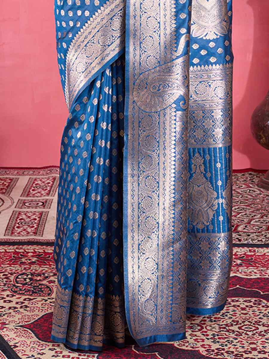 Morpich Kanjivaram Silk Handwoven Festival Wedding Fancy Heavy Border Saree