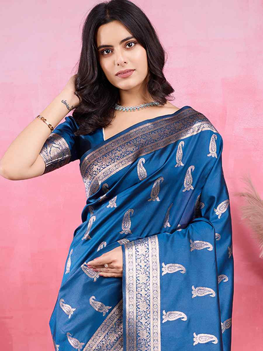 Morpich Kanjivaram Silk Handwoven Festival Wedding Fancy Heavy Border Saree