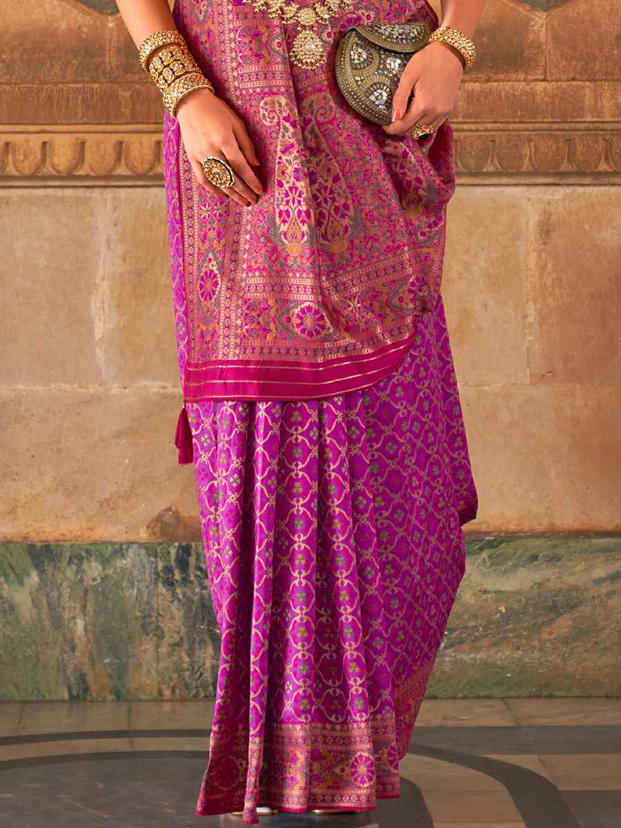 Mulberry Purple Banarasi Silk Handwoven Wedding Festival Heavy Border Saree