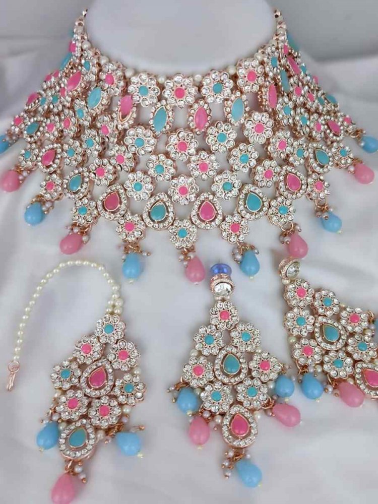 Multi Alloy Bridal Wear Kundan Necklace