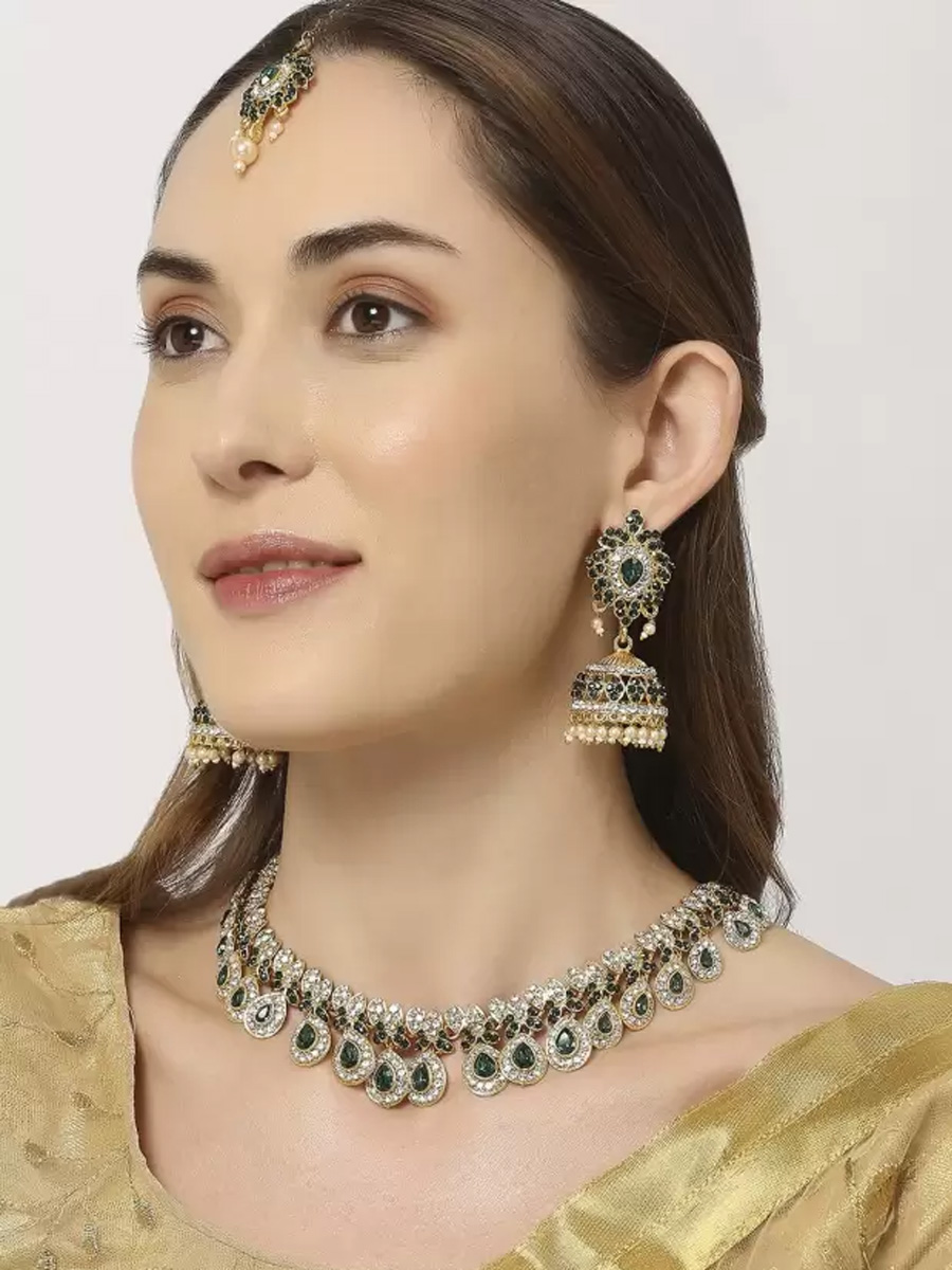 Multi Alloy Festival Wear Kundan Necklace