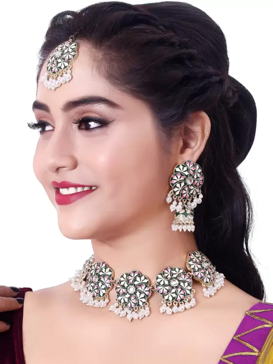 Multi Alloy Festival Wear Kundan Necklace