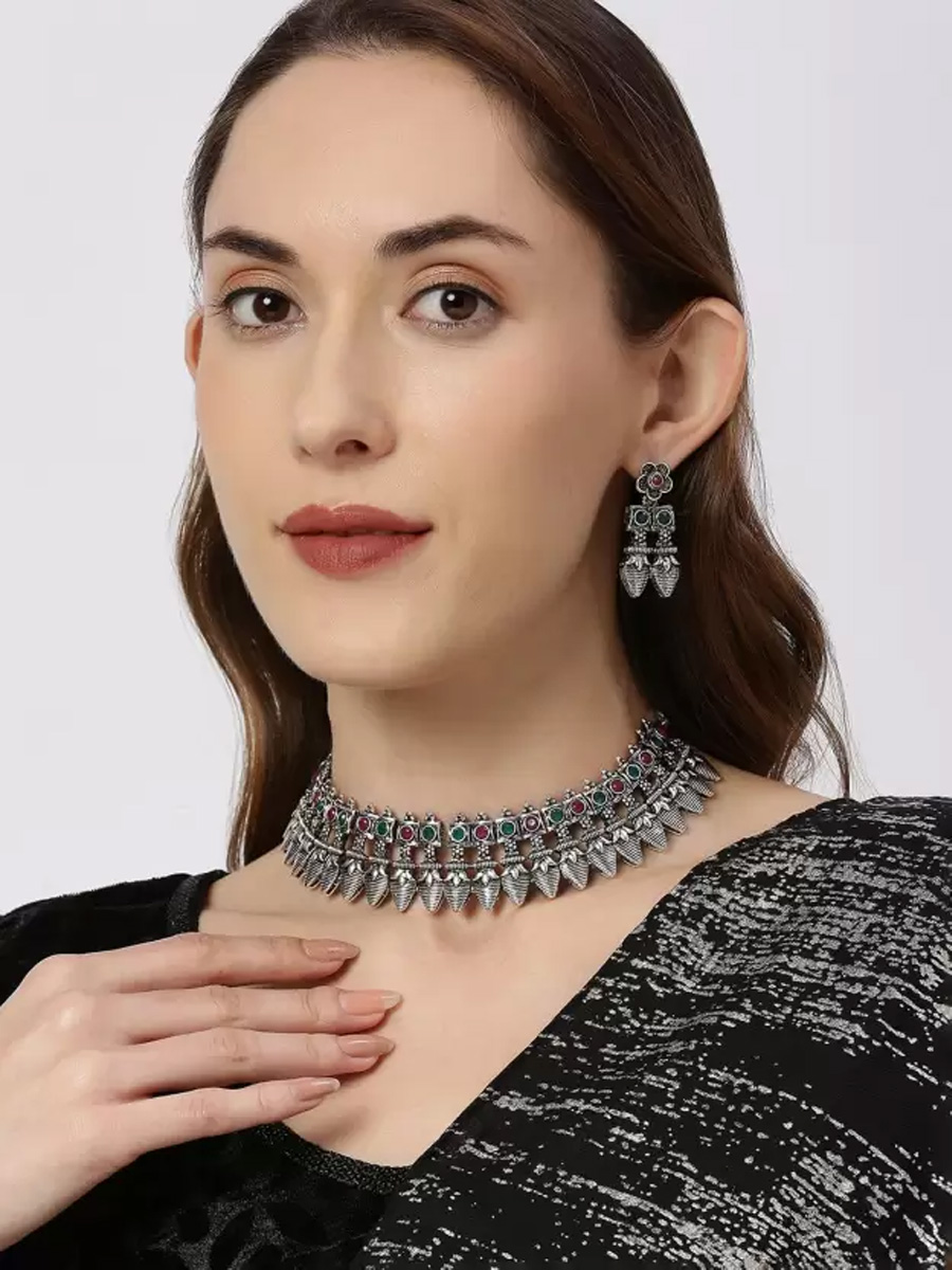 Multi Alloy Festival Wear Kundan Necklace