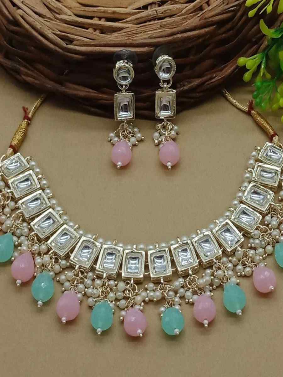 Multi Alloy Metal Festival Wear Kundan Necklace