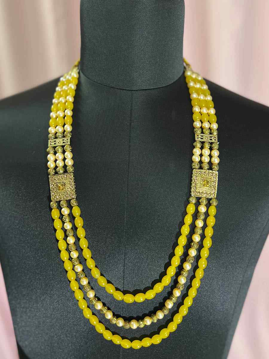 Multi Alloy Moti Wedding Wear Pearls Necklace