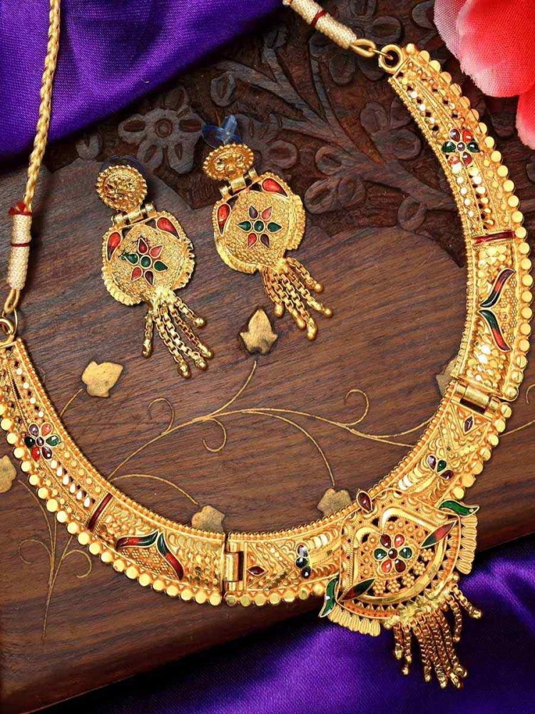 Multi Alloy Traditional Wear Meenakari Necklace