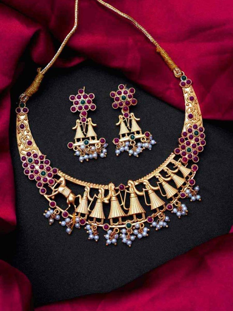 Multi Alloy Traditional Wear Meenakari Necklace