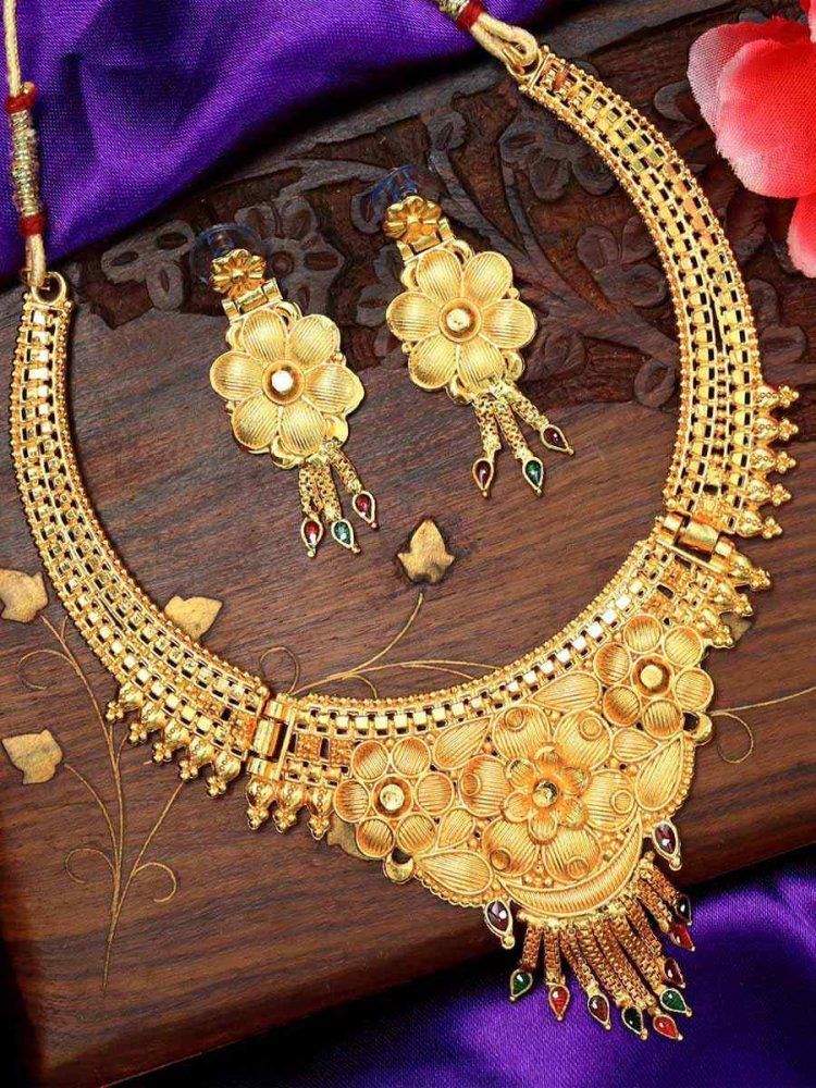 Multi Alloy Traditional Wear Meenakari Necklace