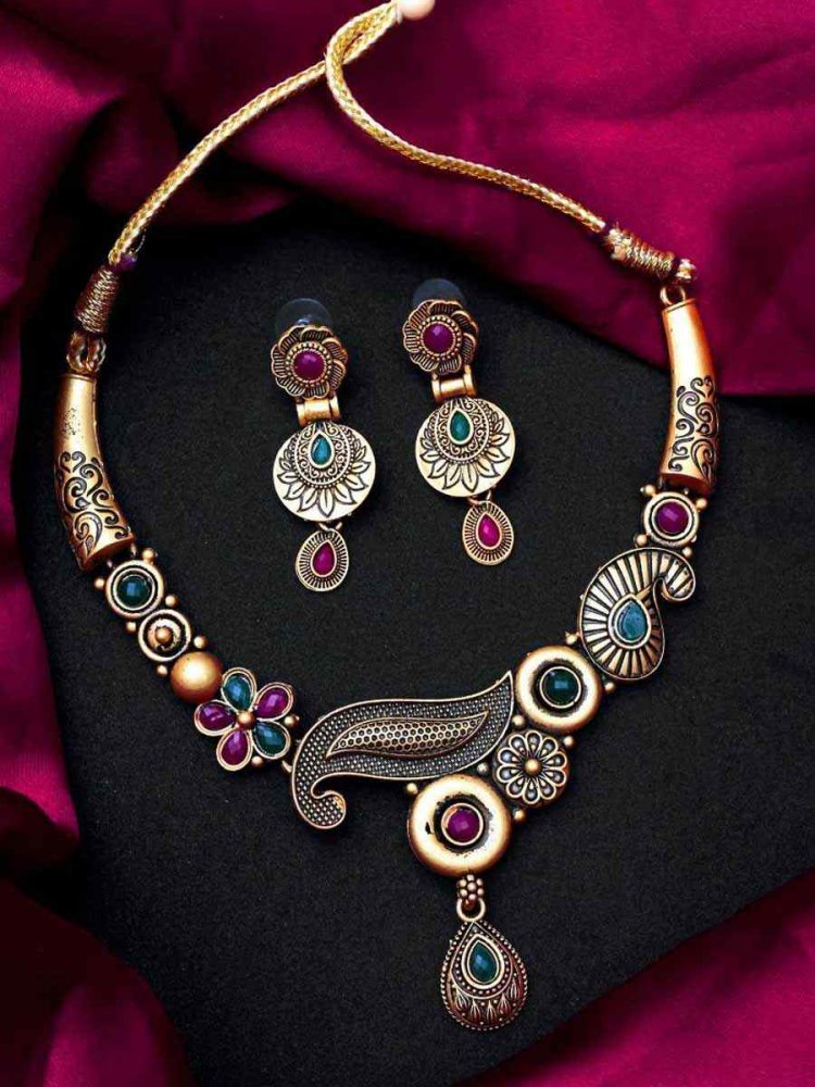 Multi Alloy Traditional Wear Meenakari Necklace
