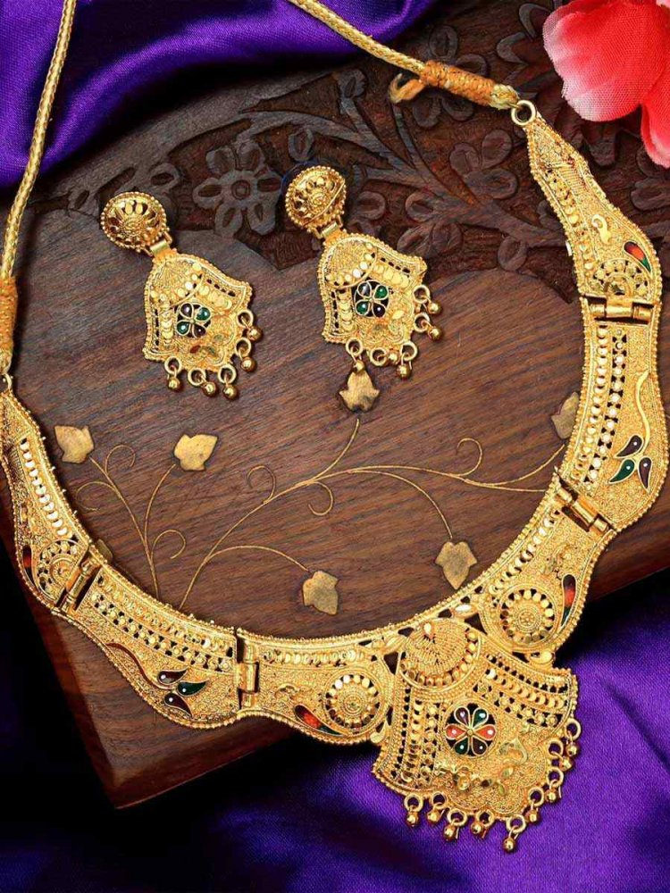 Multi Alloy Traditional Wear Meenakari Necklace