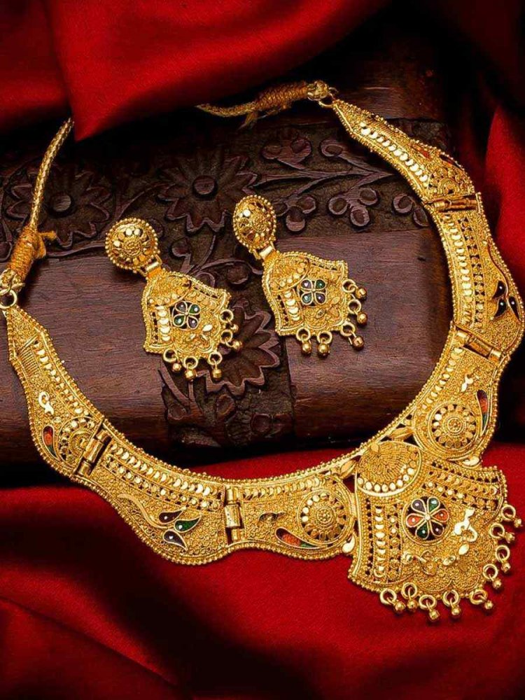 Multi Alloy Traditional Wear Meenakari Necklace
