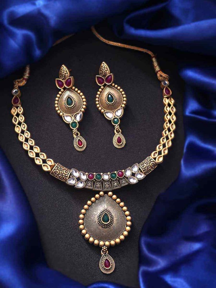 Multi Alloy Traditional Wear Meenakari Necklace