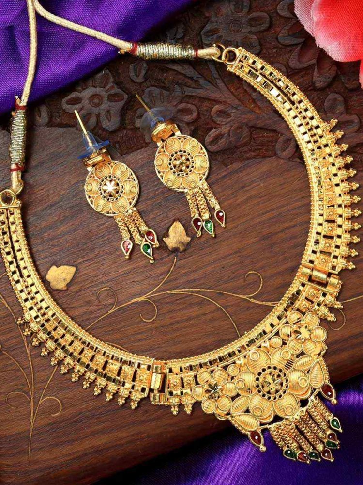 Multi Alloy Traditional Wear Meenakari Necklace