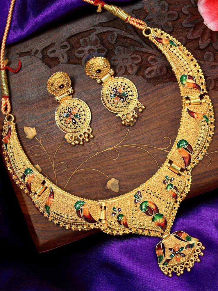 Multi Alloy Traditional Wear Meenakari Necklace