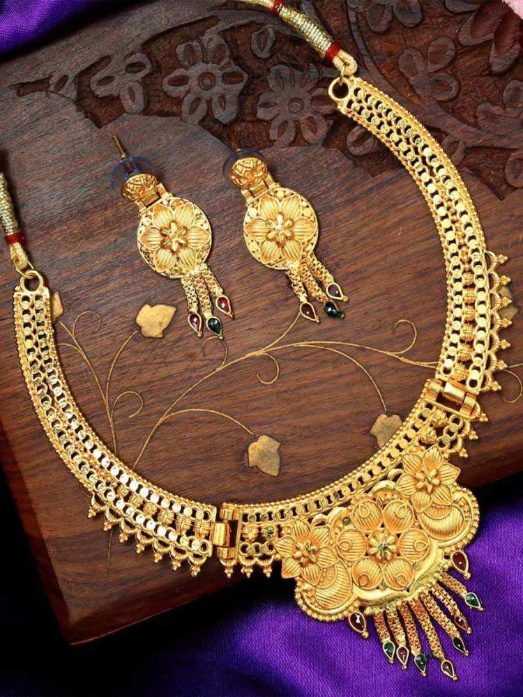 Multi Alloy Traditional Wear Meenakari Necklace
