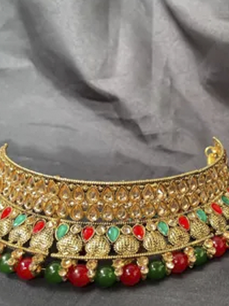 Multi Alloy Wedding Wear Kundan Necklace