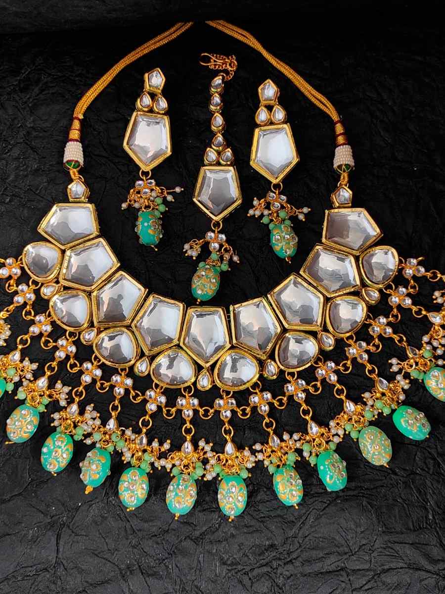 Multi Alloy Wedding Wear Kundan Necklace