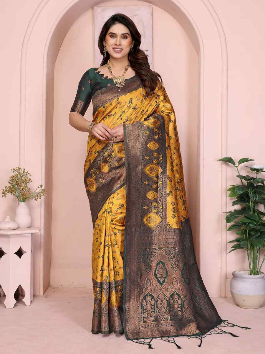 Multi Banarasi Silk Handwoven Traditional Bridal Reception Festival Wedding Fancy Heavy Border Saree