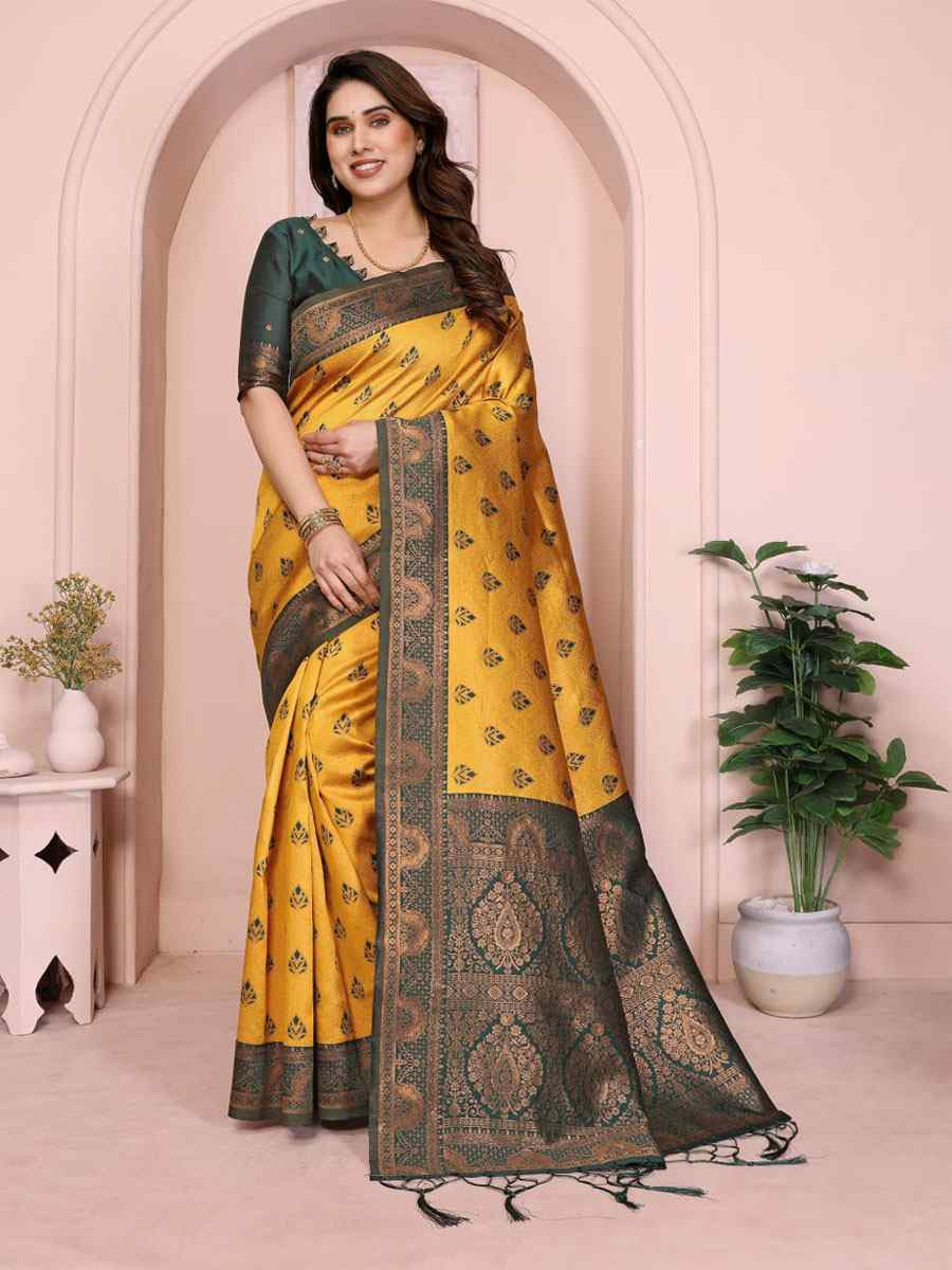 Multi Banarasi Silk Handwoven Traditional Bridal Reception Festival Wedding Fancy Heavy Border Saree