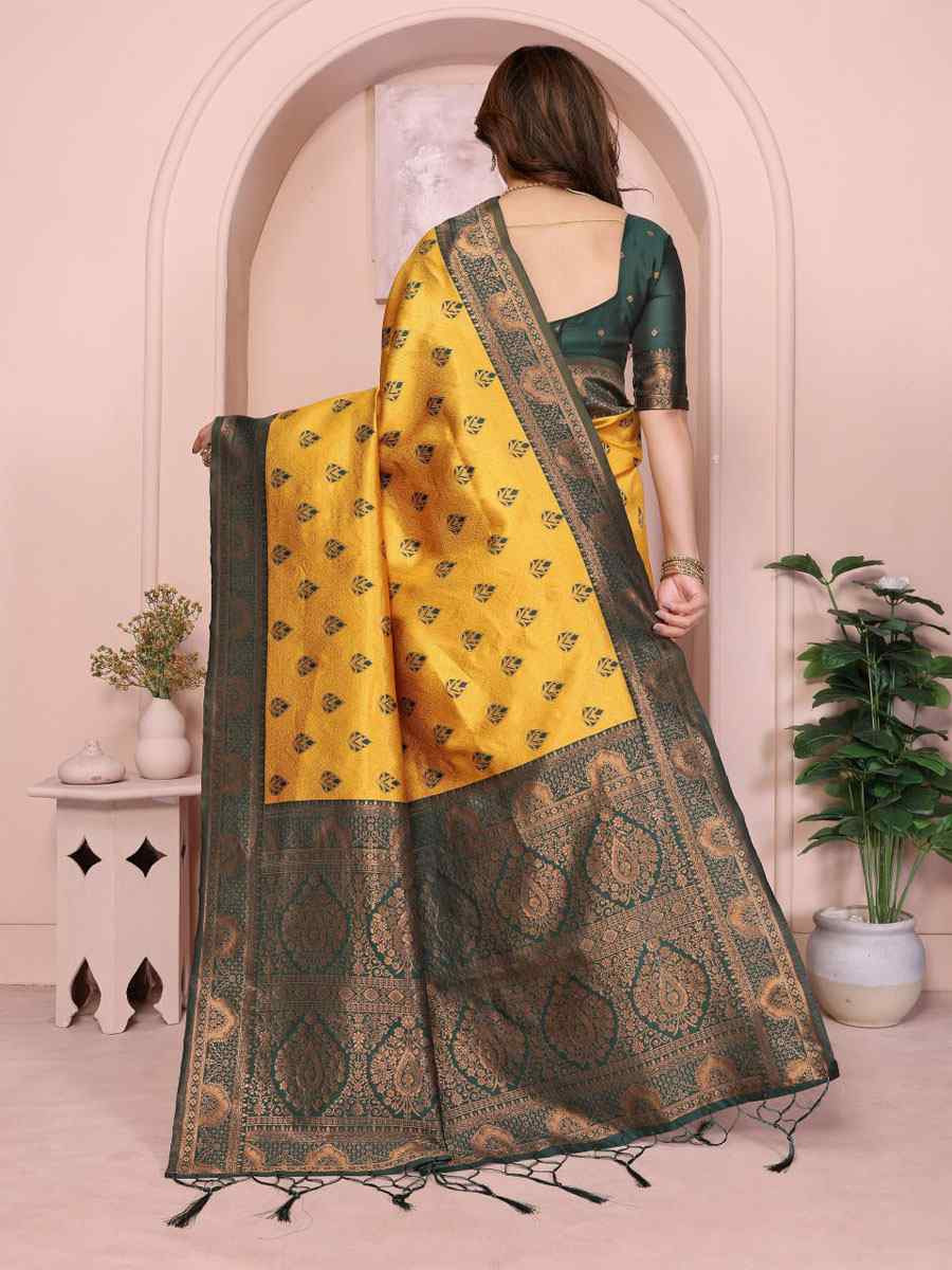 Multi Banarasi Silk Handwoven Traditional Bridal Reception Festival Wedding Fancy Heavy Border Saree