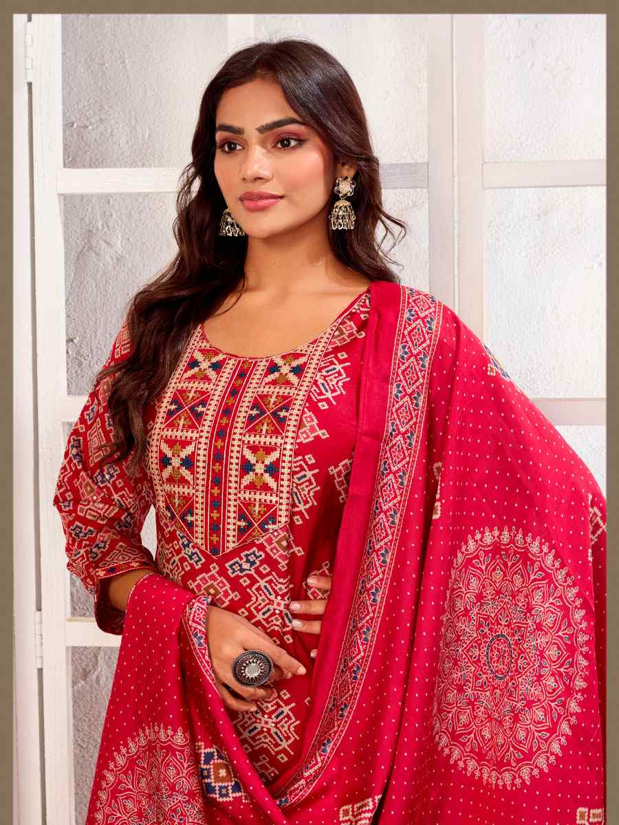 Multi Chanderi Silk Printed Embroidery Party Wedding Festival Casual Ready Pant Salwar Kameez