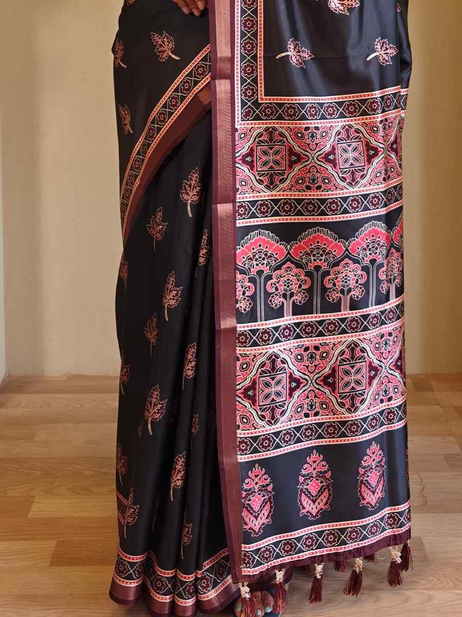 Multi Dola Viscose Printed Festival Wedding Fancy Heavy Border Saree