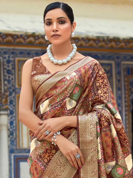 Multi Dola Viscose Silk Handwoven Casual Festival Contemporary Saree