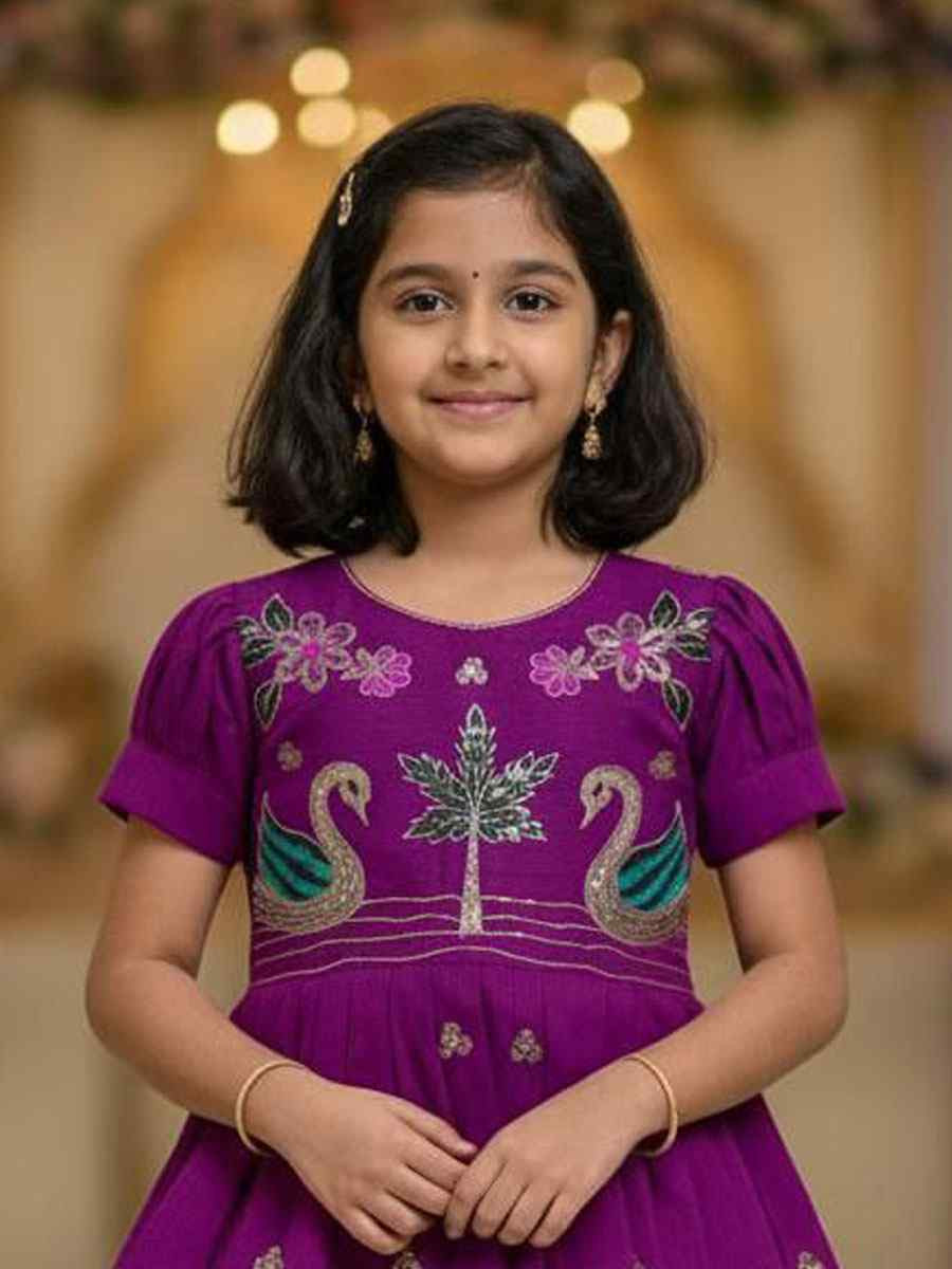 Multi Heavy Chinon Silk Embroidered Printed Kids Wear Wedding Festival Lehengas Girls Wear