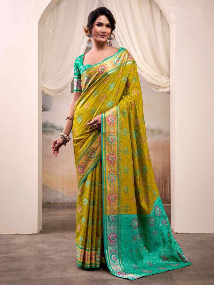 Image of Multi Patola Silk Handwoven Zari Bridal Reception Festival Wedding Fancy Heavy Border Saree