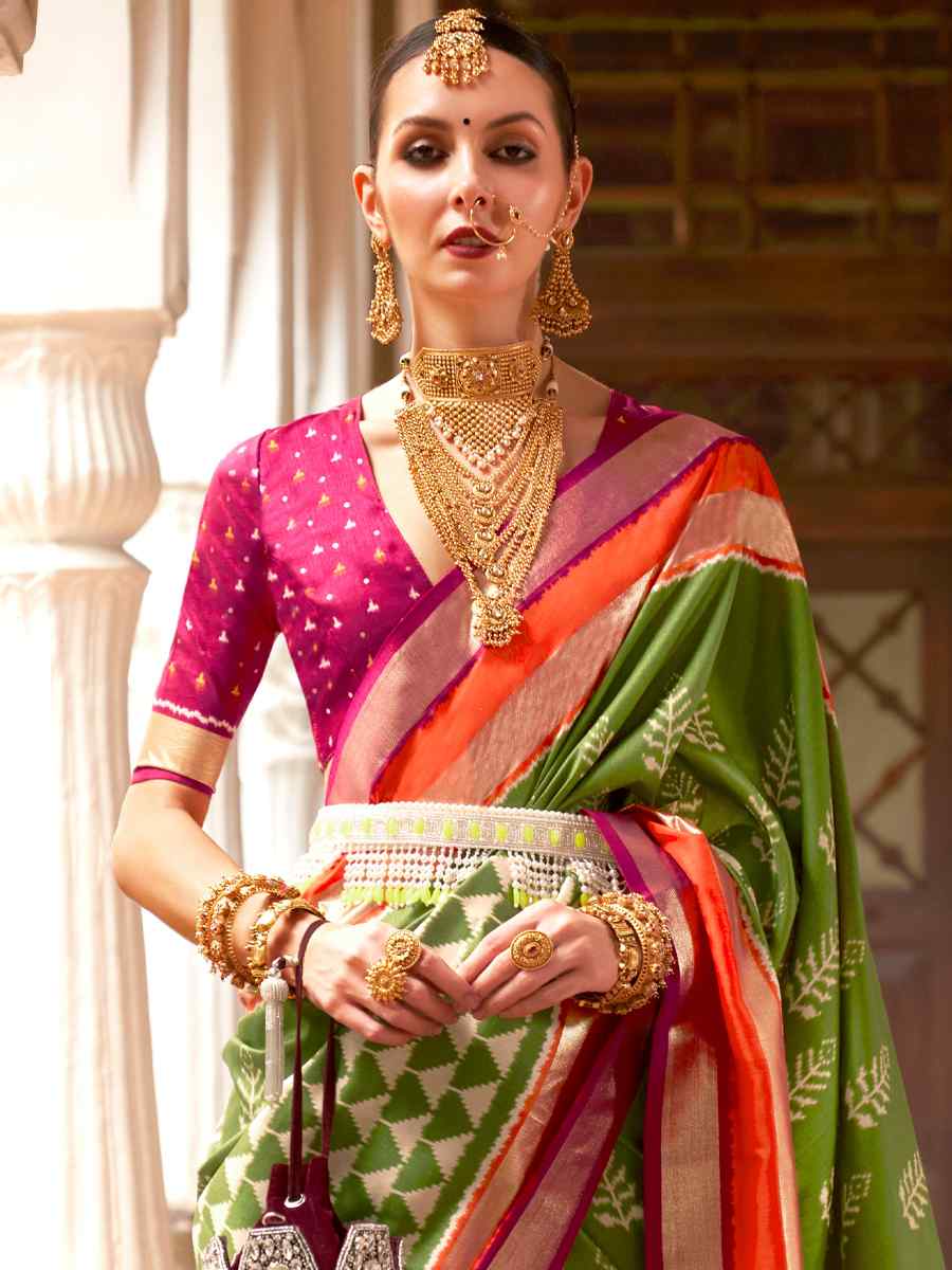 Multi Superior P V Silk Handwoven Wedding Festival Heavy Border Saree