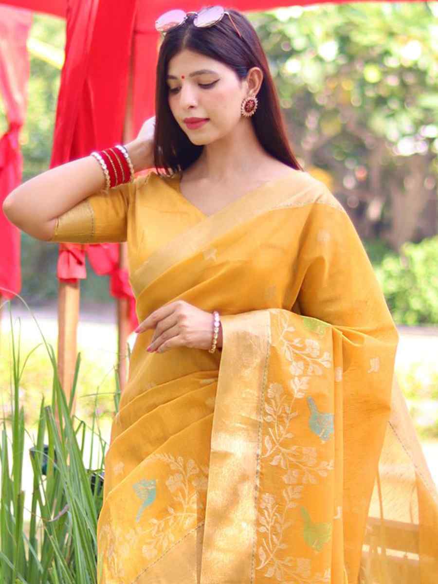Mustard Cotton Silk Handwoven Casual Festival Classic Style Saree