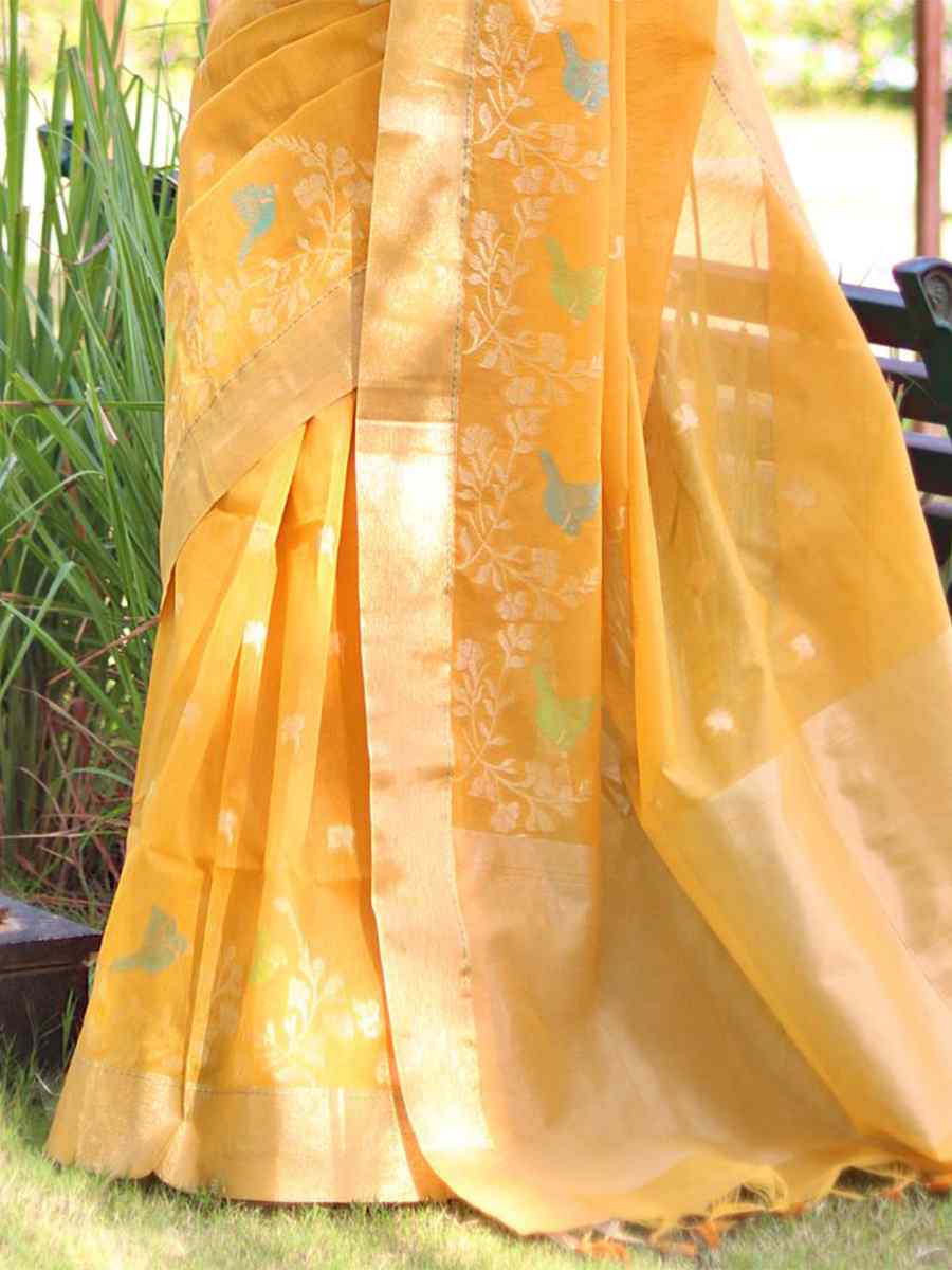 Mustard Cotton Silk Handwoven Casual Festival Classic Style Saree