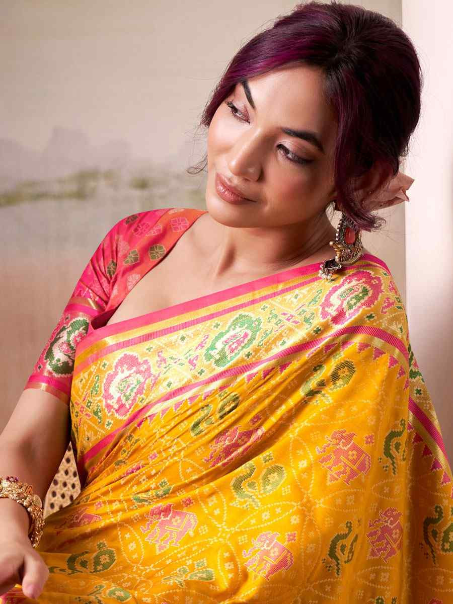 Mustard Patola Silk Handwoven Zari Bridal Reception Festival Wedding Fancy Heavy Border Saree