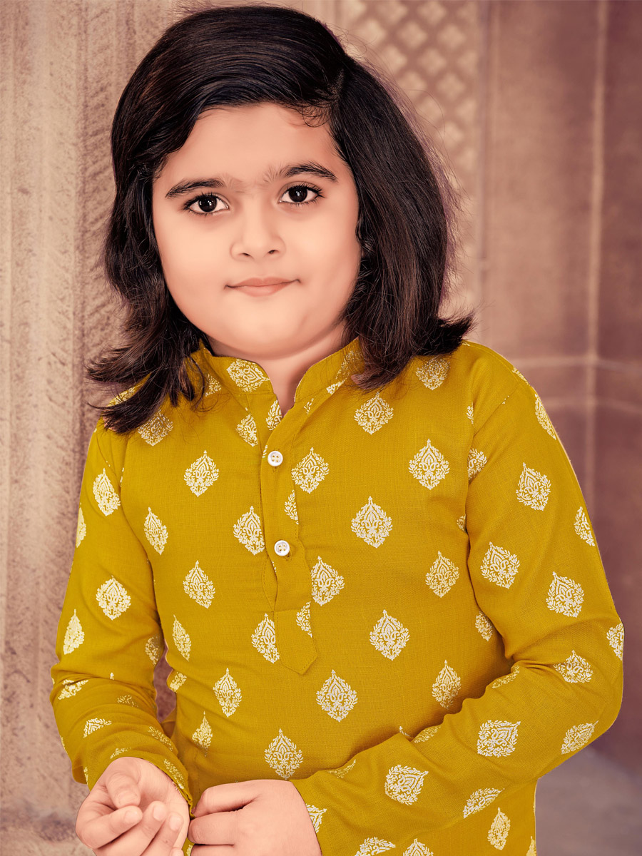 Mustrad Heavy Magic Cotton Slub  Printed Festival Traditional Kurta Pyjama Boys Wear