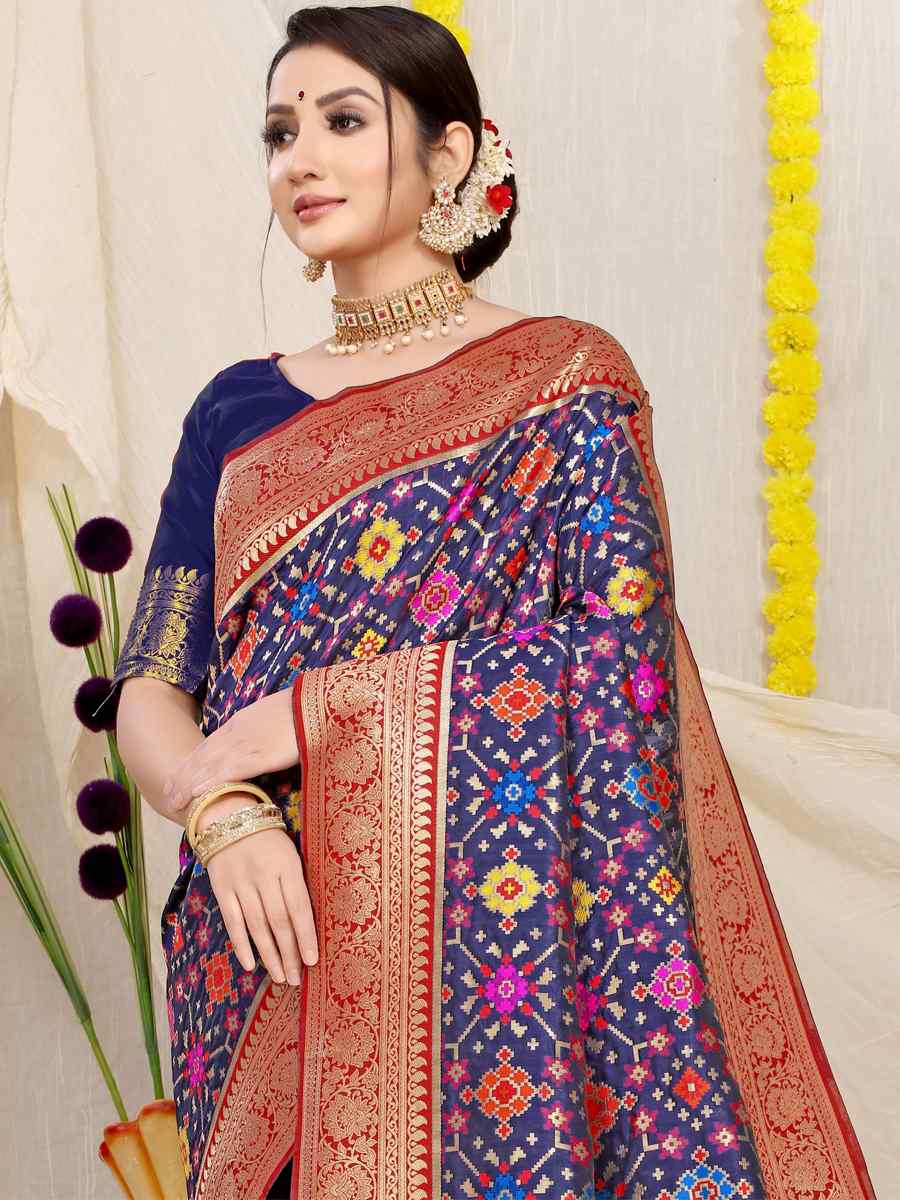 Navy Blue Banarasi Silk Handwoven Wedding Festival Heavy Border Saree