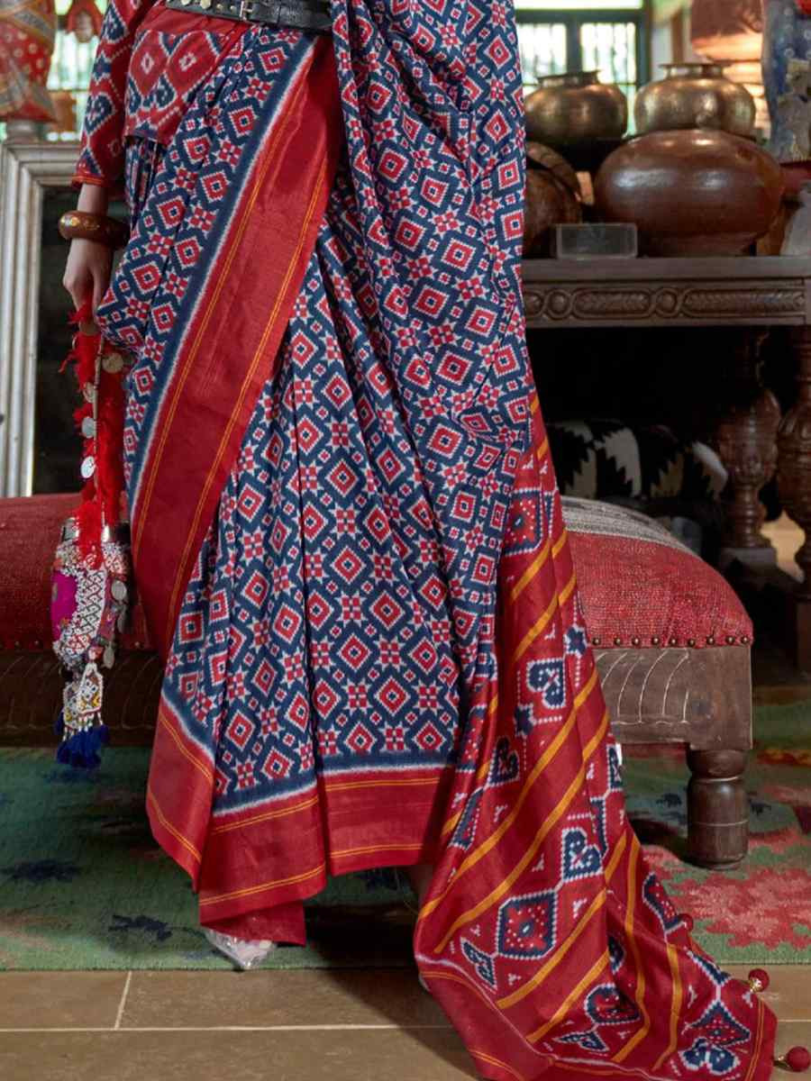 Navy Blue Silk Printed Casual Reception Festival Wedding Fancy Classic Style Sarees