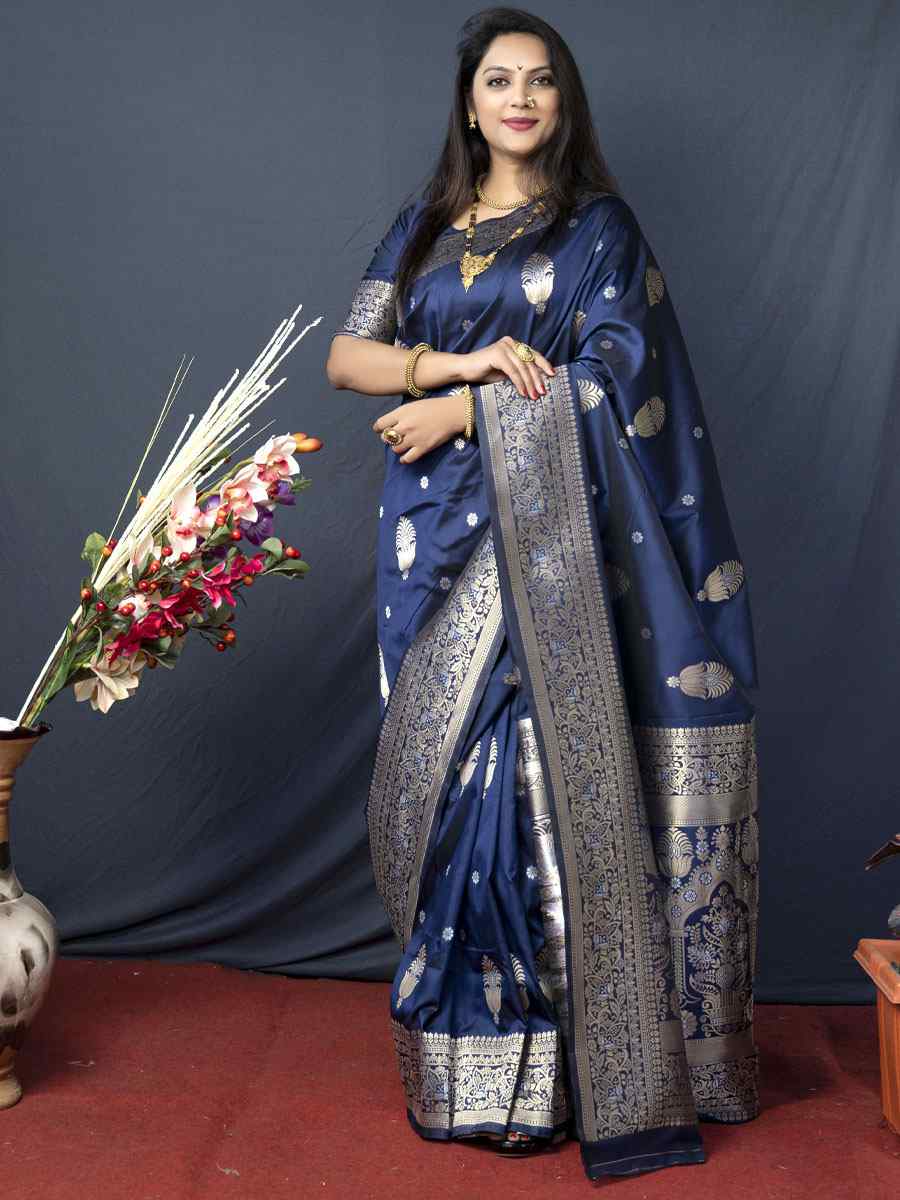 Navy Blue Soft Banarasi Silk Handwoven Wedding Festival Heavy Border Saree