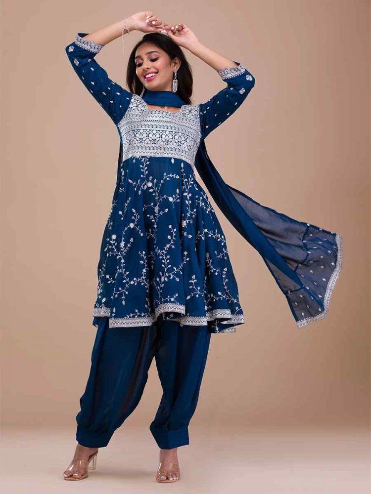 Embroidered churidar hotsell