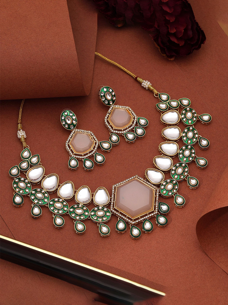 Off White Alloy Wedding Party Festival Wear Meenakari Gemstone Kundan Necklace