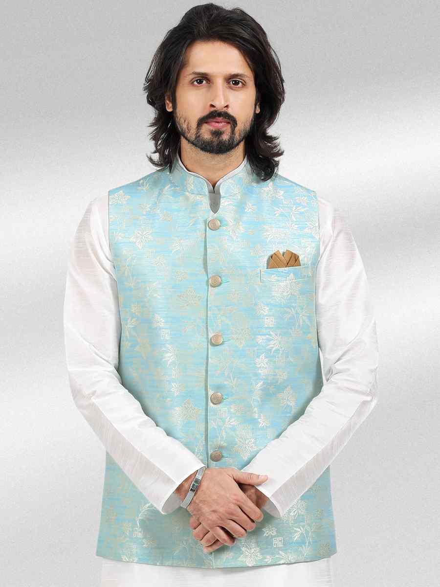 Off White Art Banarasi Silk Woven Festival Party Kurta