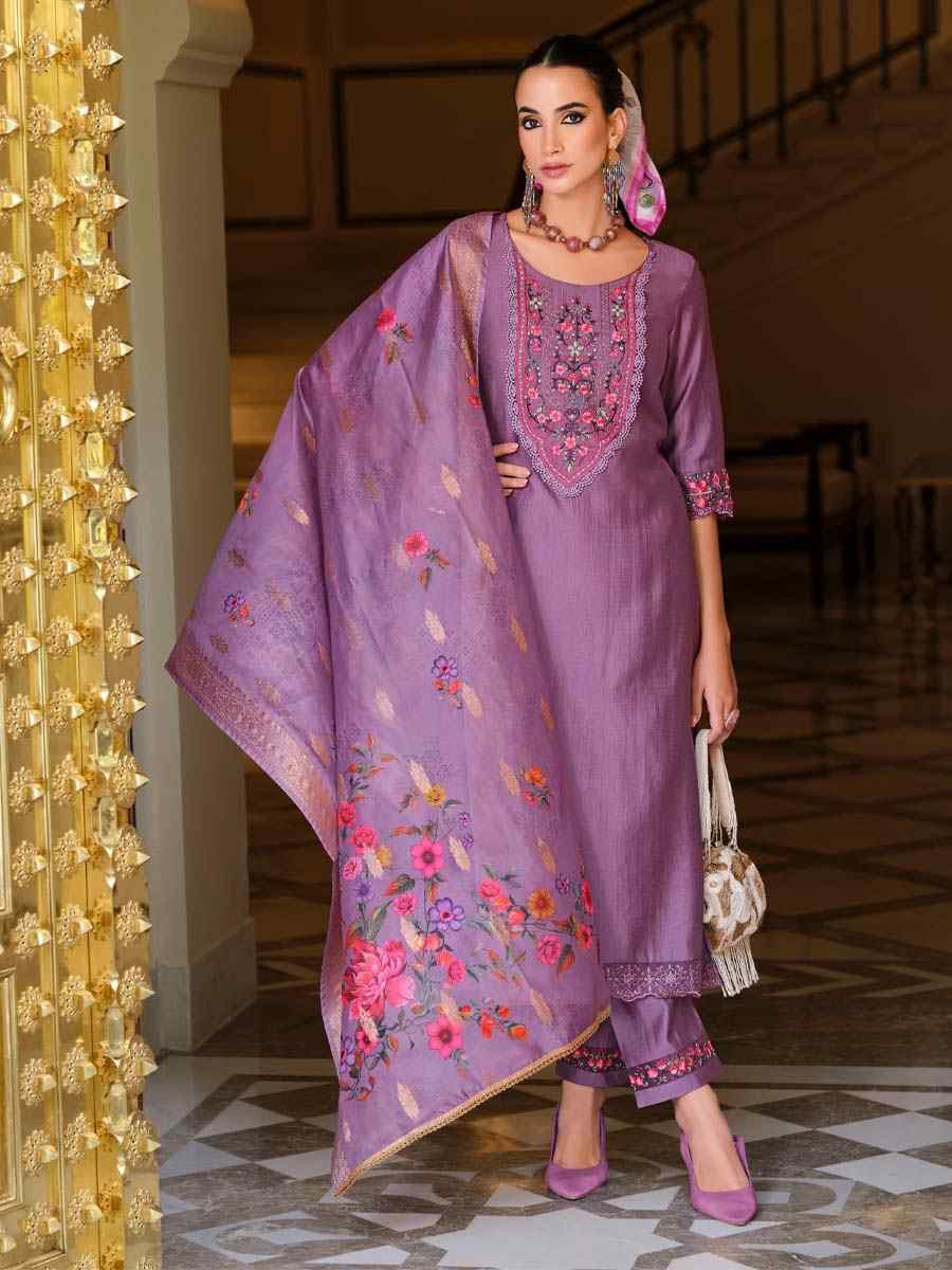 Off-White Banarasi Jacquard Silk Embroidered Festival Mehendi Ready Pant Salwar Kameez