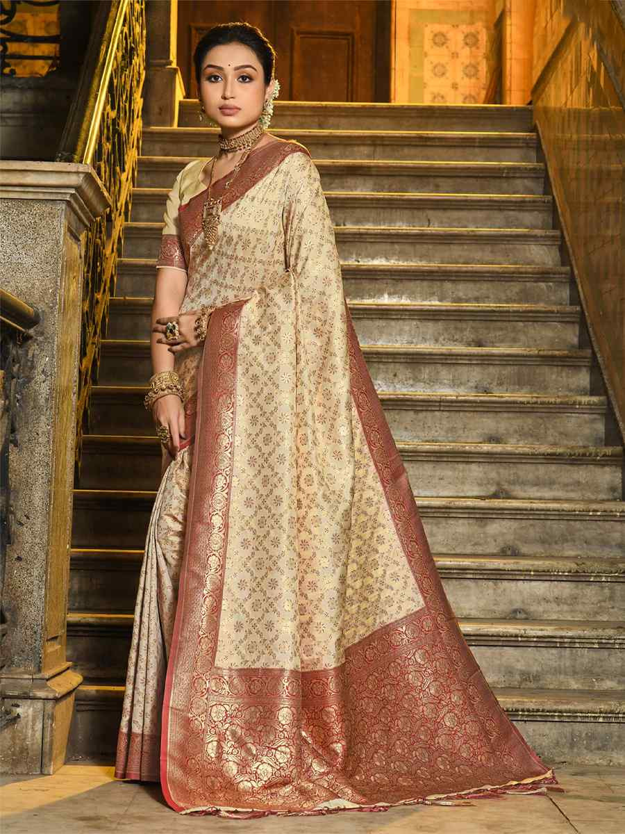 Off-White Banarasi Silk Handwoven Festival Wedding Fancy Heavy Border Saree