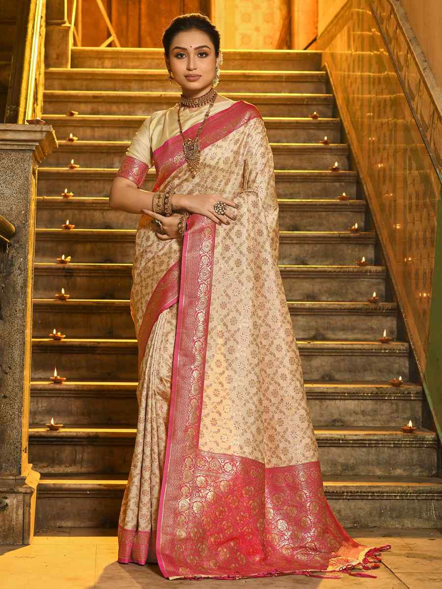 Off-White Banarasi Silk Handwoven Festival Wedding Fancy Heavy Border Saree