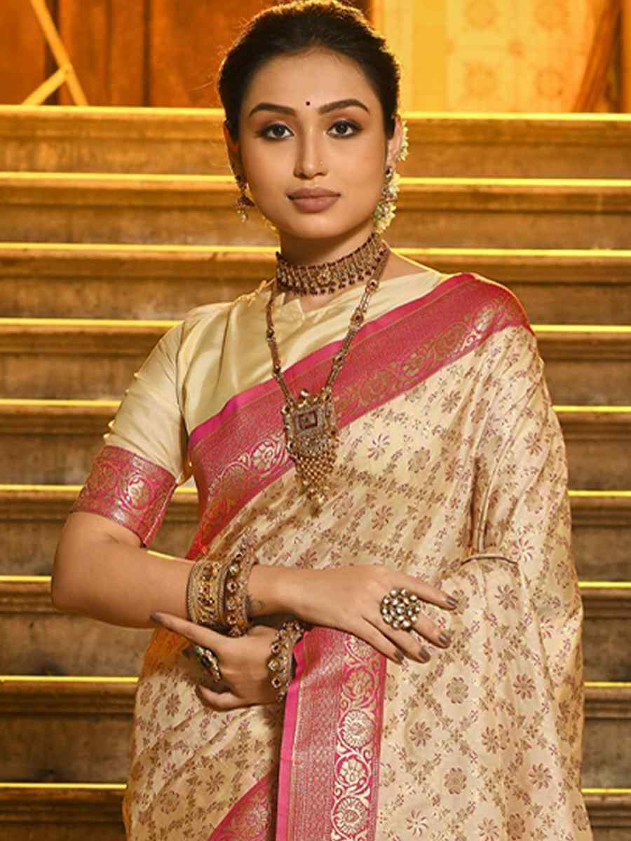 Off-White Banarasi Silk Handwoven Festival Wedding Fancy Heavy Border Saree