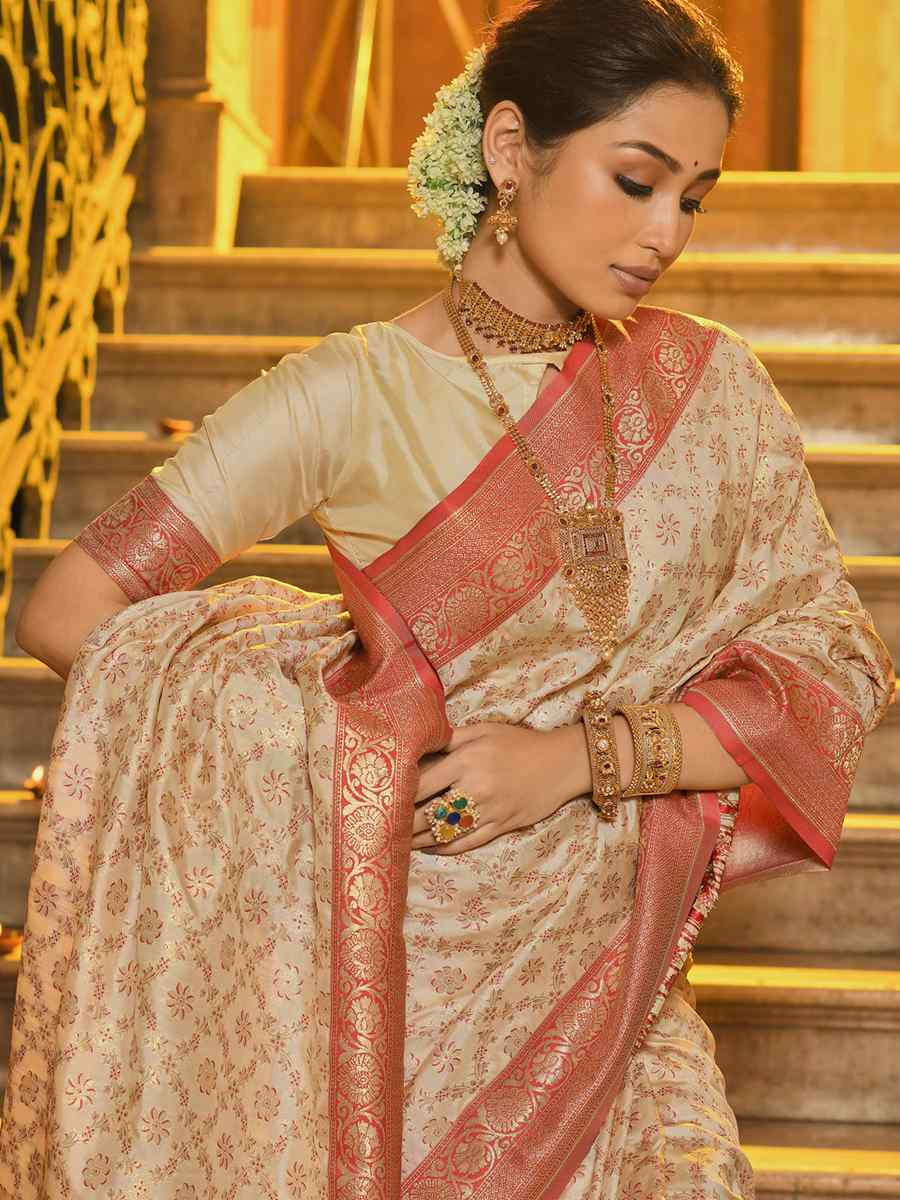 Off-White Banarasi Silk Handwoven Festival Wedding Fancy Heavy Border Saree