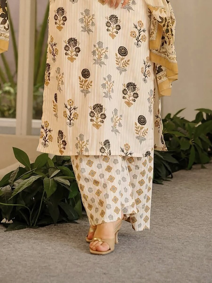 Off White Cambric cottan Printed Wedding Party Festival Casual Ready Palazzo Pant Salwar Kameez